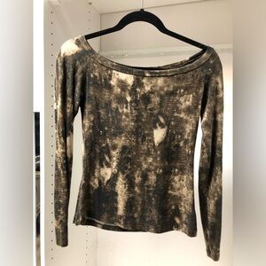 LS off the shoulder tee